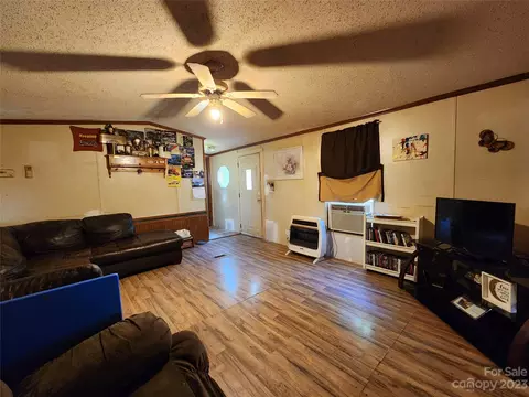 84 Miller Rd, Marshall, NC 28753 photo 4