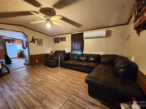 84 Miller Rd, Marshall, NC 28753 photo 5