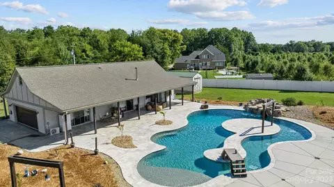 1506 Mary Ellen Dr, Fort Mill, SC 29708