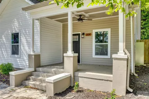 302 Cedar St, Lancaster, SC 29720 photo 3