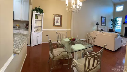 283 Garnet Ct, Fort Mill, SC 29708 photo 5