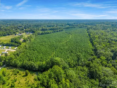 0 Old Camden Rd, Lancaster, SC 29720