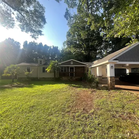 11211 Pine Grove Ave, Mint Hill, NC 28227
