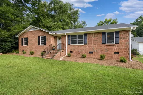 1120 Mt Gallant Rd, York, SC 29745