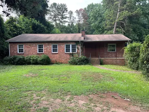 4018 Durham Ln, Charlotte, NC 28269