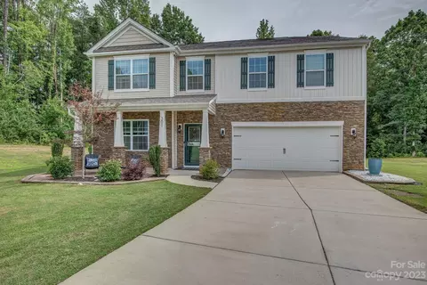 301 Wheat Field Dr #27, Mount Holly, NC 28120