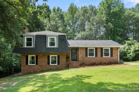 120 Brookside Dr, Fort Mill, SC 29715
