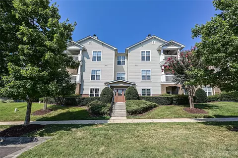 9127 Mcdowell Creek Ct, Cornelius, NC 28031
