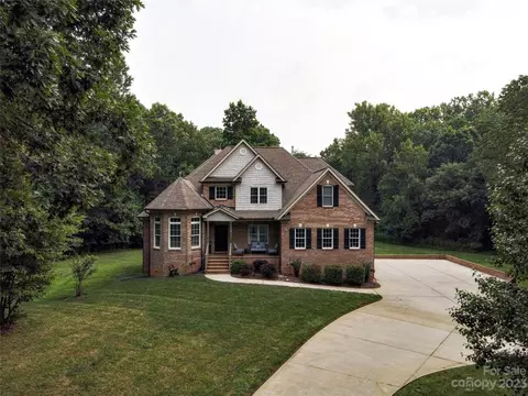 9411 Thousand Oaks Ct, Mint Hill, NC 28227