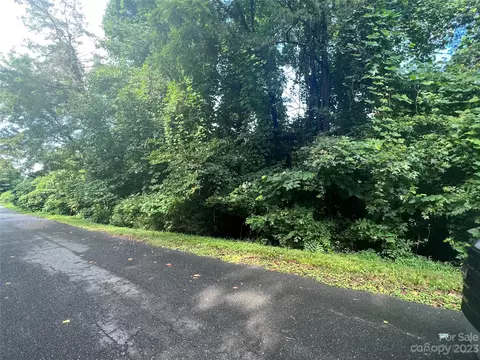 124 Mccarver Rd, Gastonia, NC 28056