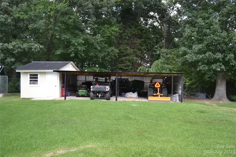 102 Forest Dr, Locust, NC 28097 photo 32