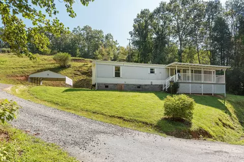 18 Mccall Mountain Rd, Pisgah Forest, NC 28768