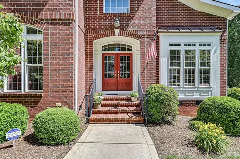 118 Huntfield Way, Mooresville, NC 28117