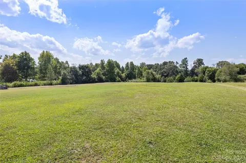 7446 Henry Rd, Vale, NC 28168 photo 24