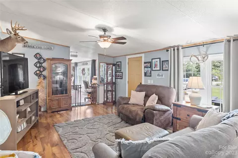 7446 Henry Rd, Vale, NC 28168 photo 6