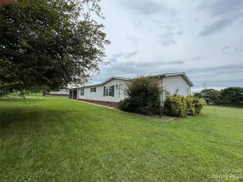 273 Lindsey Farm Rd, Stony Point, NC 28678