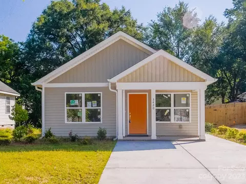 3420 Mable Hubbard Dr, Charlotte, NC 28208