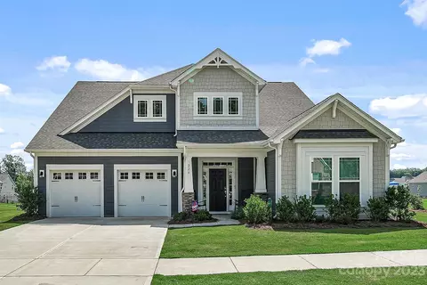 226 Bouchard Dr, Waxhaw, NC 28173