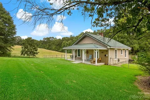250 Circus Trl, Forest City, NC 28043