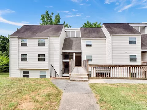 9123 Spyglass Pl #E, Charlotte, NC 28214