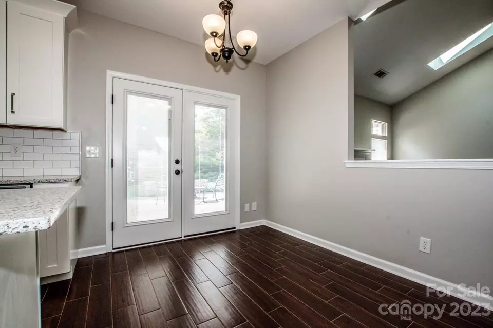  4317 Beauvista Dr, Charlotte, NC 28269 photo 14