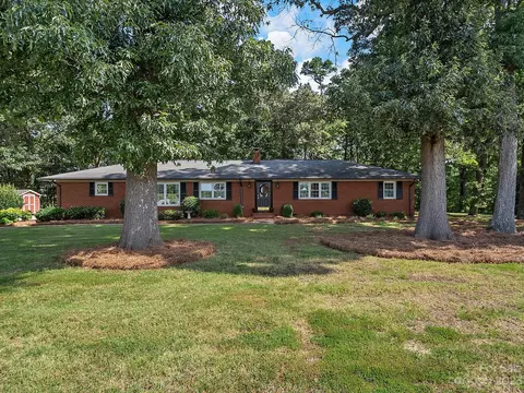 409 E Unionville Indian Trail Rd, Monroe, NC 28110