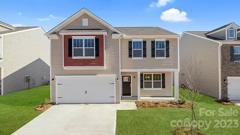 110 Marathon Ln, Candler, NC 28715