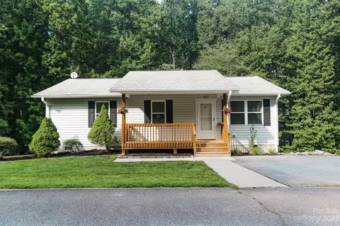 187 S Highlander Dr, Hendersonville, NC 28792