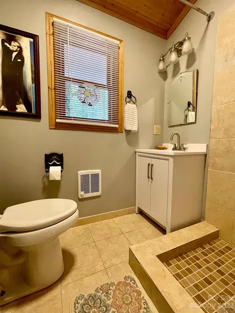 761 Reasonover Rd, Cedar Mountain, NC 28718 photo 20