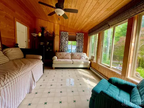 761 Reasonover Rd, Cedar Mountain, NC 28718 photo 5