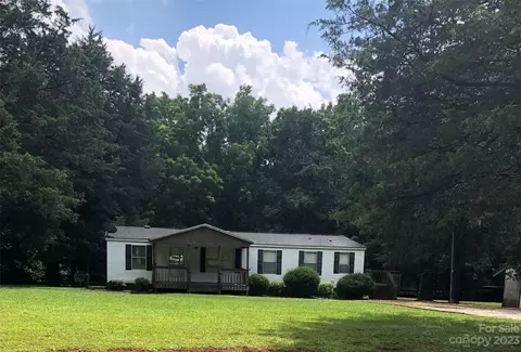 1417 Woodridge Dr #31, Clover, SC 29710