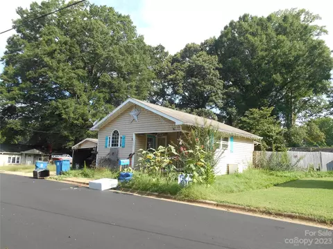 305 Hudson St, Maiden, NC 28650