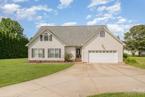 432 Mock Mill Rd, Statesville, NC 28677