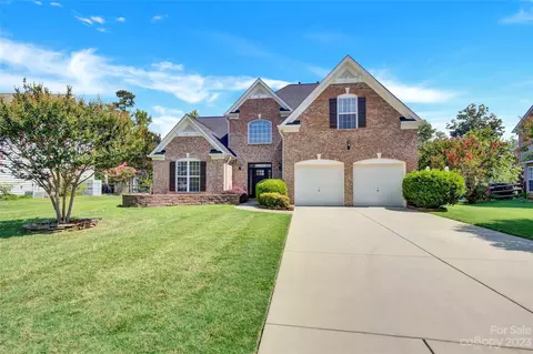 5835 Heartwood Ct, Harrisburg, NC 28075