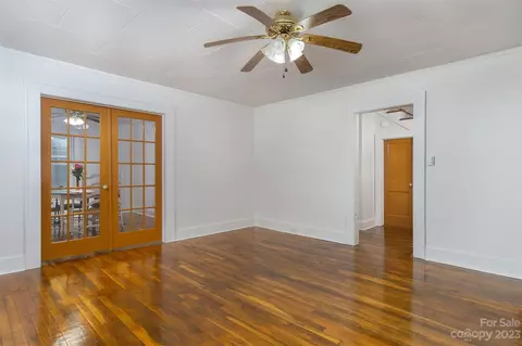 404 Huffman St, Morganton, NC 28655 photo 10