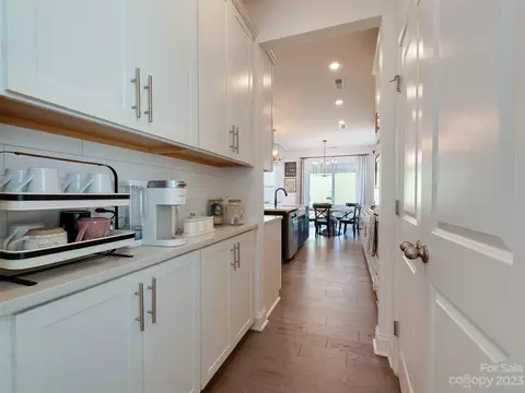 577 Red Wolf Ln, Clover, SC 29710 photo 5