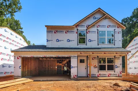 6612 Cool Water Ct, Charlotte, NC 28215