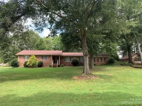 4334 Granada Dr, Concord, NC 28027