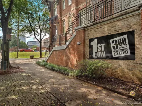 1101 W 1st St #108, Charlotte, NC 28202