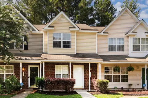 7522 Petrea Ln, Charlotte, NC 28227