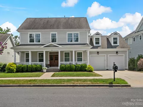 319 Olmstead St, Fort Mill, SC 29708 photo 2