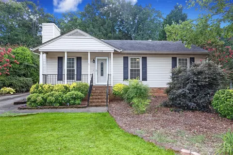 7142 Ravenglass Ln, Mint Hill, NC 28227