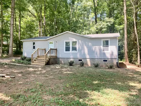 171 Arbor Dr, Statesville, NC 28677