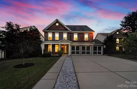 3359 Mandrake Ct, Tega Cay, SC 29708