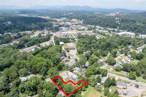 15 Eastview Ave, Asheville, NC 28803