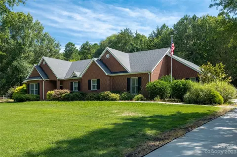 920 Croatoan Dr, Rock Hill, SC 29730