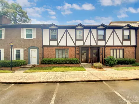 1517 Lansdale Dr #B, Charlotte, NC 28205