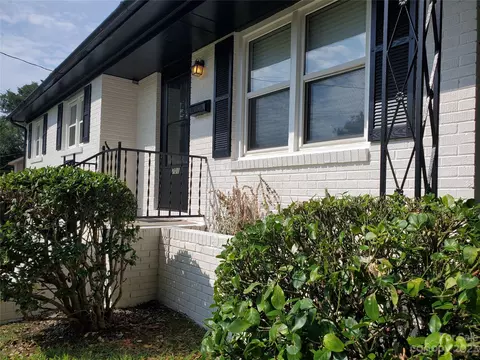 701 Ranch Rd, Charlotte, NC 28208