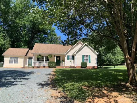 3516 Sassafras Trl, Waxhaw, NC 28173