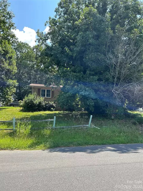 507 Colston St, Albemarle, NC 28001